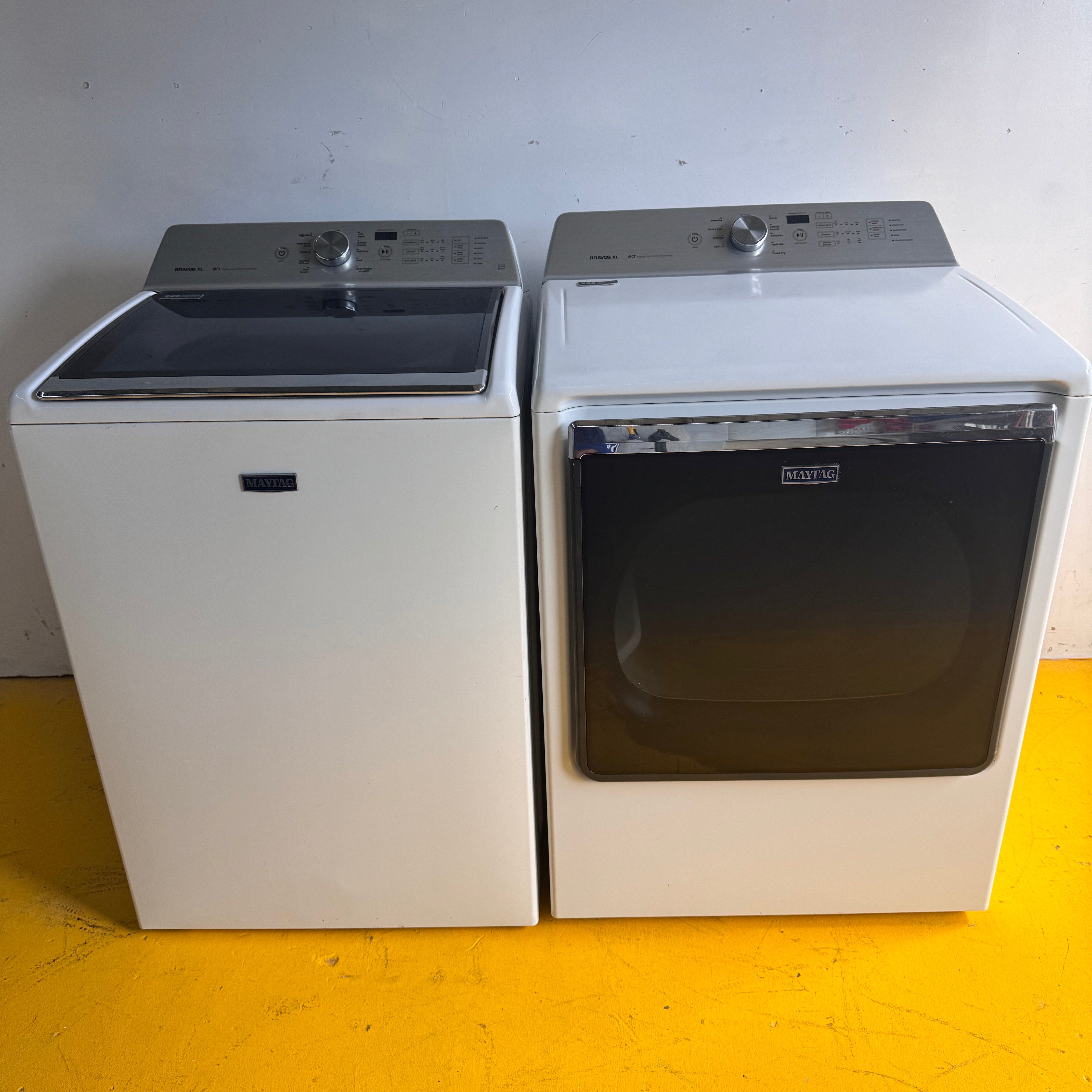 Maytag Bravos Washer and Dryer XL Maytag Bravos Washer and Dryer XL